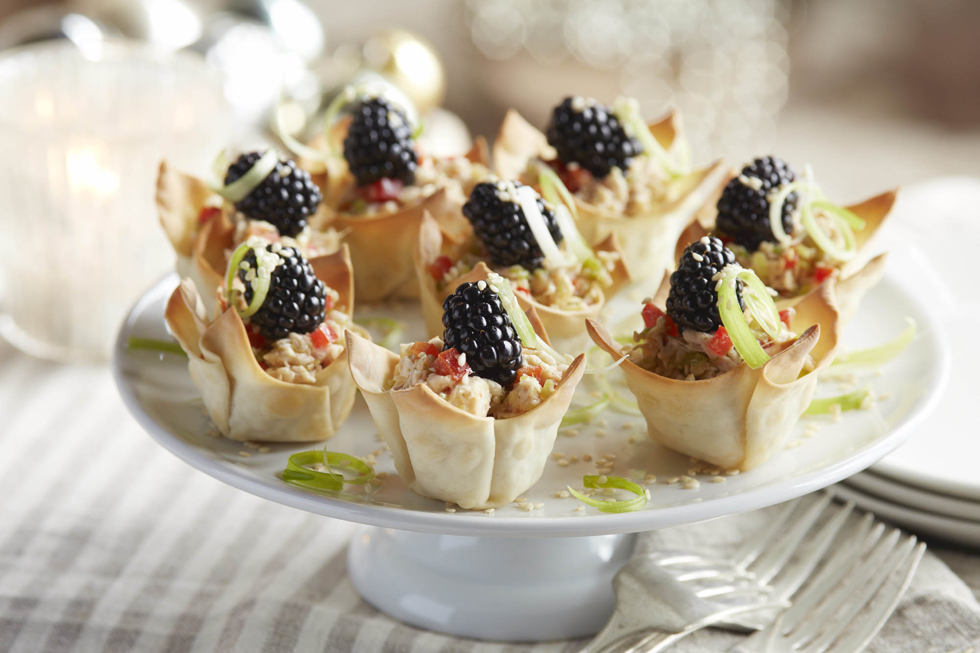 Asian Chicken Salad with Blackberries in Wonton Cups