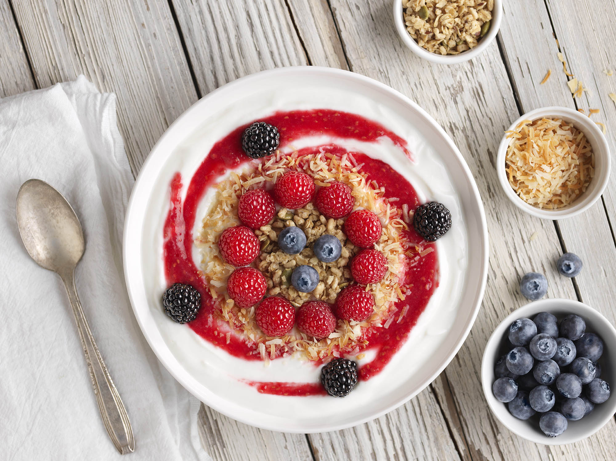 Healthy Raspberry Smoothie Bowl Recipe