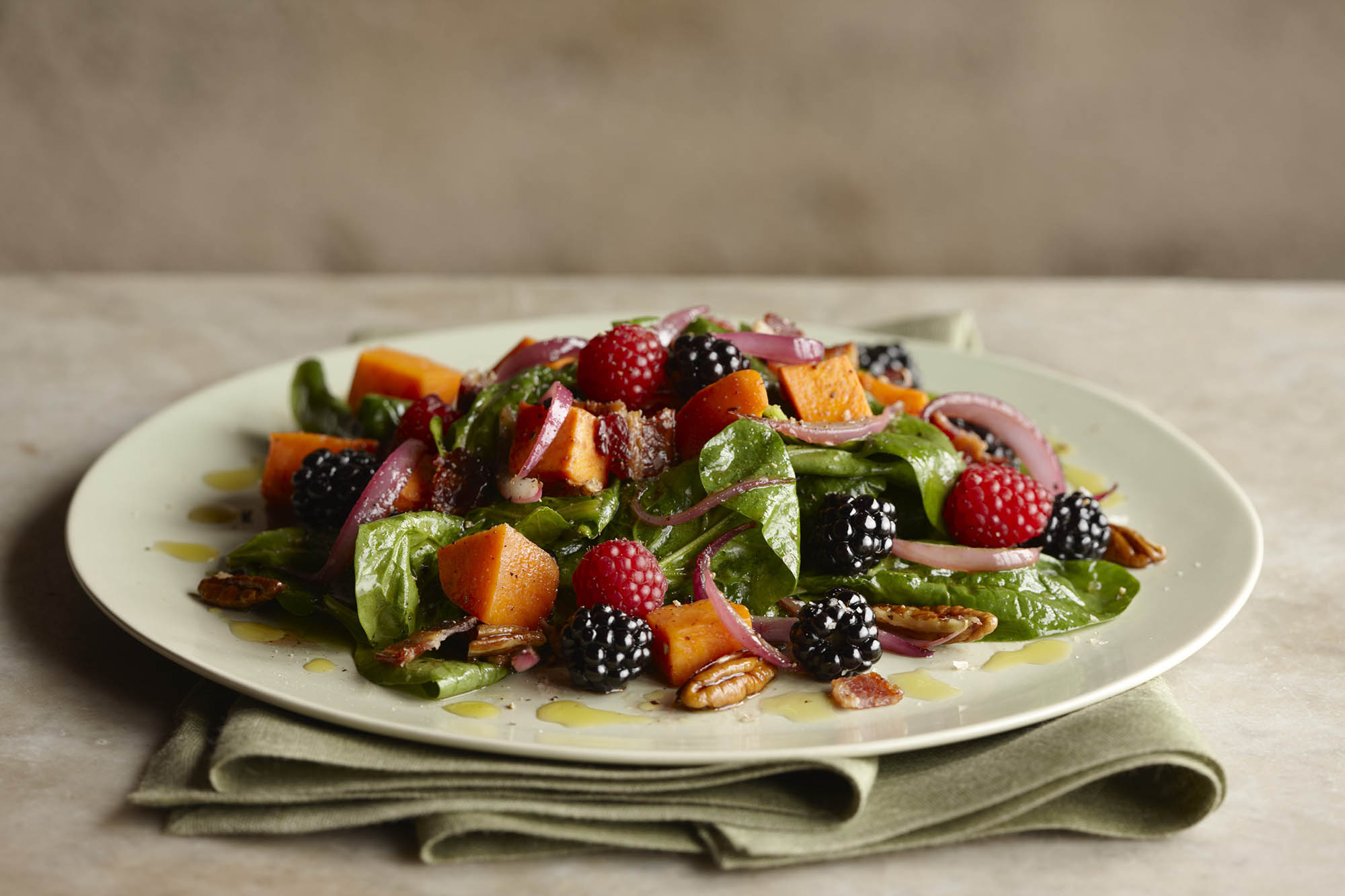 Spinach Salad with Berries and Warm Bacon Dressing