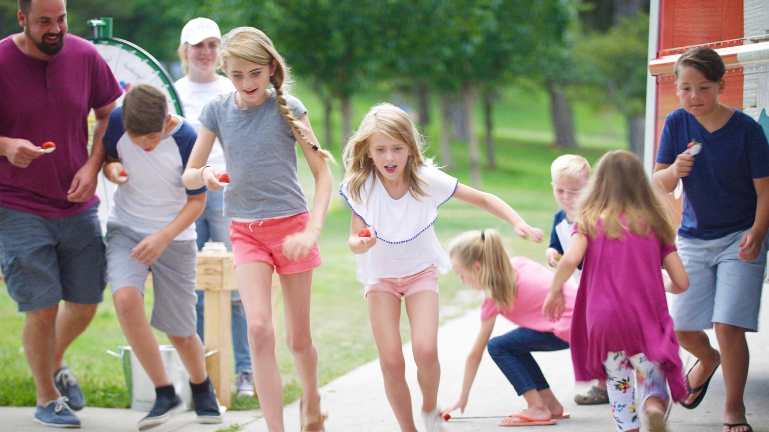 Berry Relay Race Game