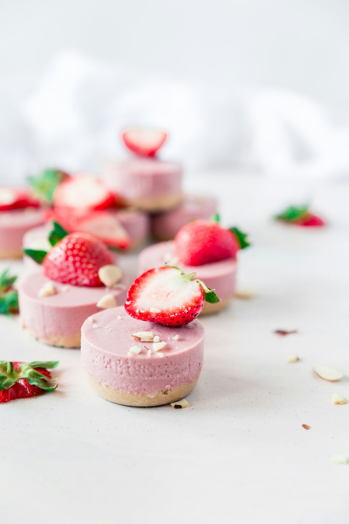 No Bake Mini Vegan Strawberry Cheesecakes